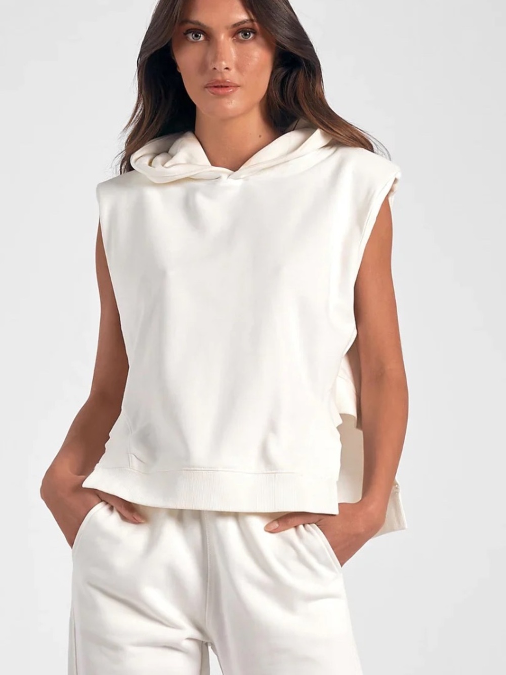 Elan Sleeveless Hooded Sweashirt